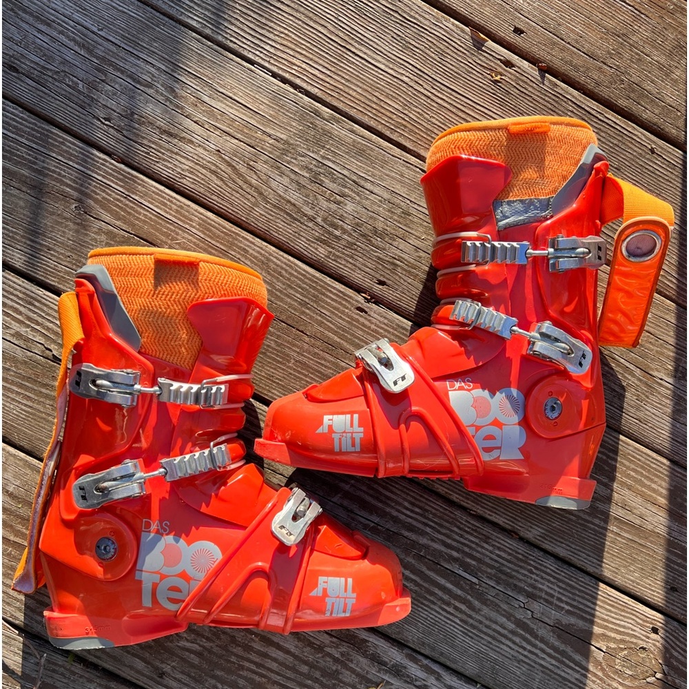 Das Booter Full Tilt Mens Ski Boots size 9.5 (27.5) w/heat-mold intuition liner